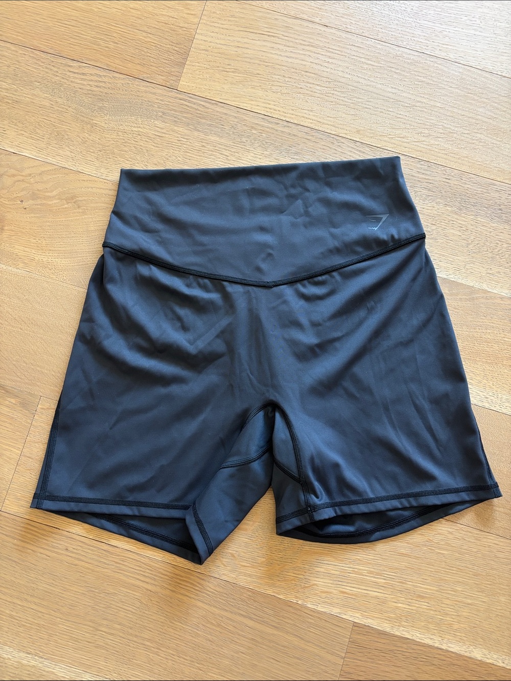 Gymshark Elevate Shorts - Size L